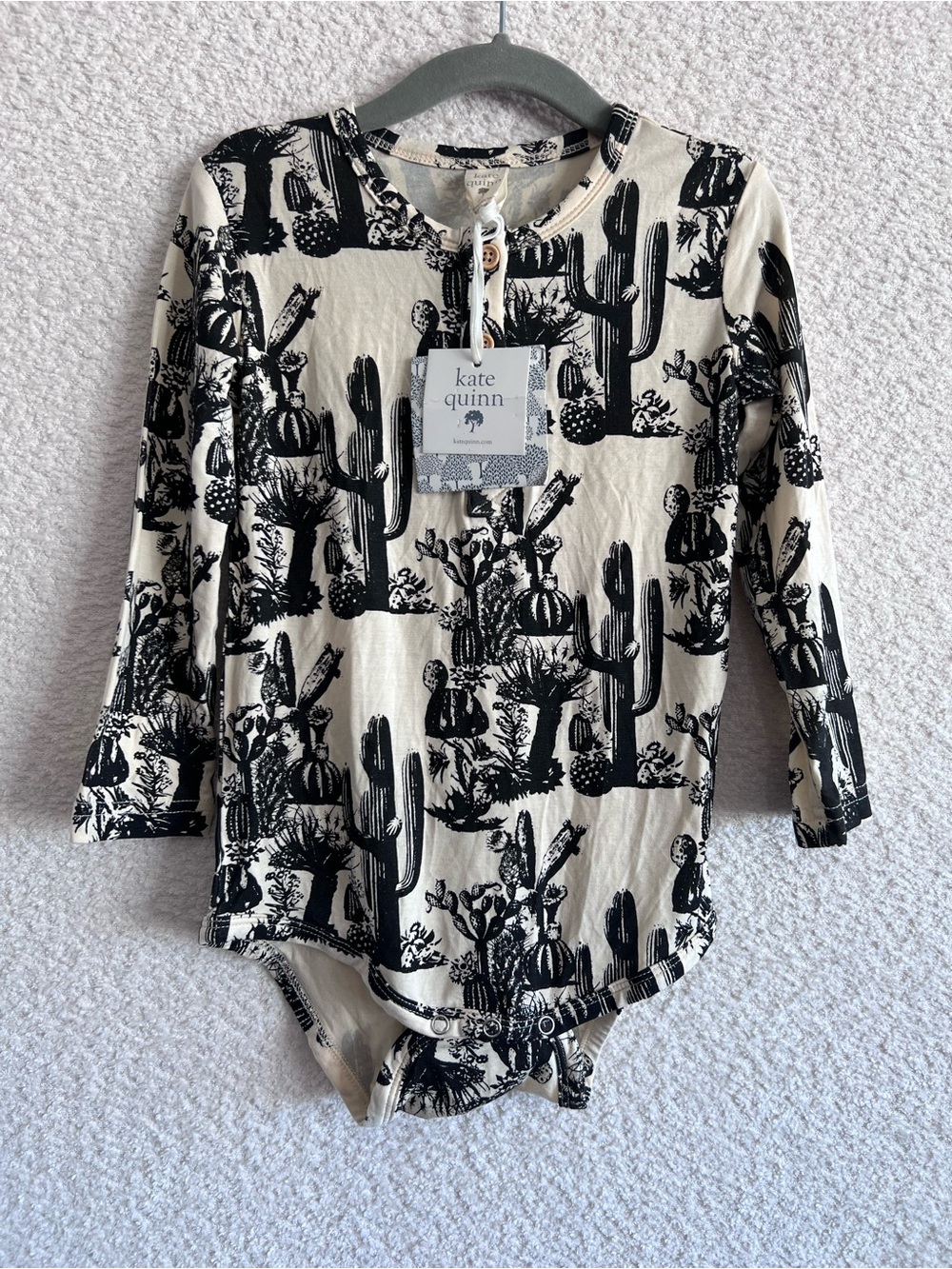 Kate Quinn NWT Toddler Bamboo Stretch Cactus Henley Bodysuit Toddler Size 2T
